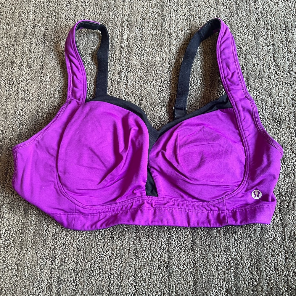 Lululemon high impact sports bra